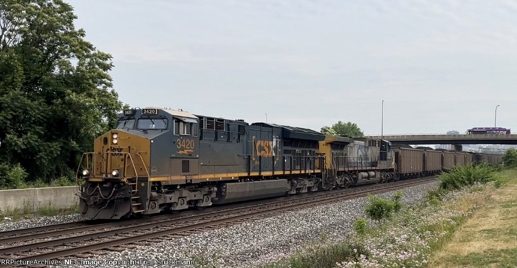 CSX 3420 and coal.